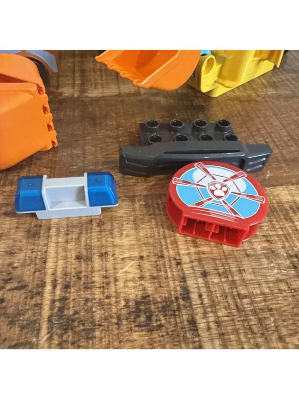 Lego Duplo Lot 25 Specialty Random Pieces  Disney Cars Construction Paw Patrol
